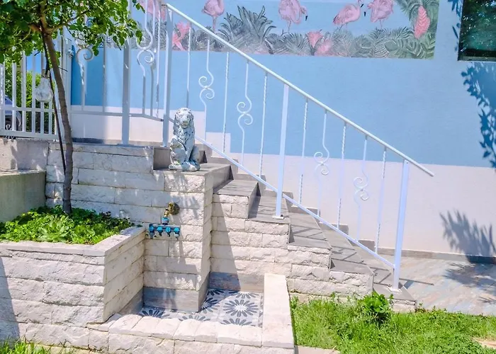 וילה къщата с рибките